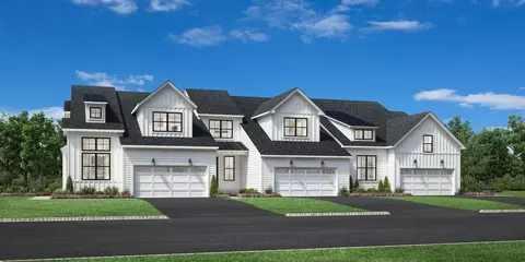 65 Captain Esposito Ln, Pearl River, NY 10965