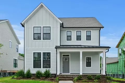 7250 Westrow Ave, Charlotte, NC 28278