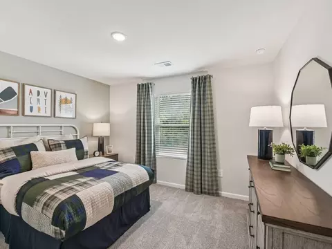 1122 Winding Spg Dr, Mebane, NC 27302