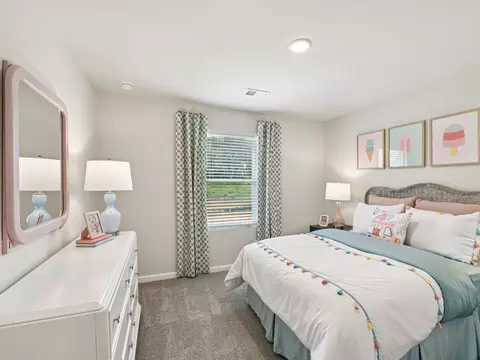 1122 Winding Spg Dr, Mebane, NC 27302