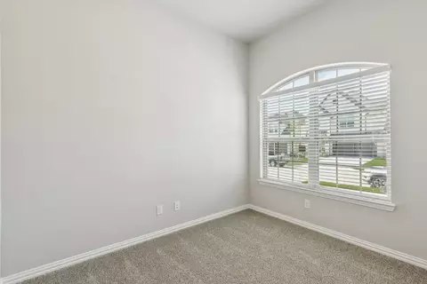 4544 Lyre Leaf Dr, Crowley, TX 76036