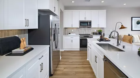 4927 Bracken Way, Fontana, CA 92336