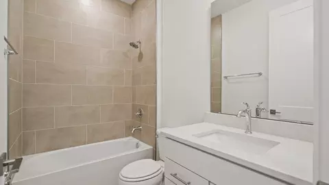 Bath - 30213 Rustic Mill St, Mount Dora, FL 32757 photo 1 of 4