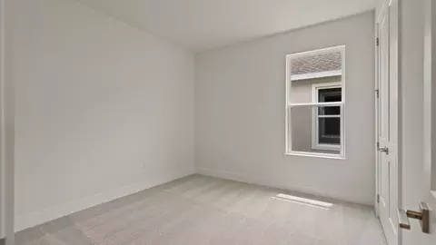 Bedroom - 30213 Rustic Mill St, Mount Dora, FL 32757 photo 2 of 6