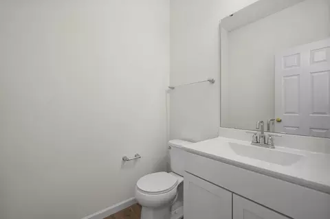 Bath - 1436 Bloomfield Dr, Eureka, MO 63025 photo 1 of 4
