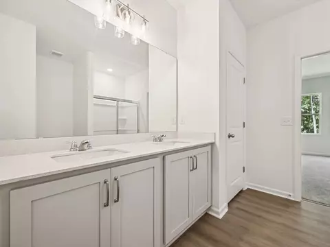 Bath - 6915 Galloway Dr, Middlesex, NC 27557 photo 2 of 3