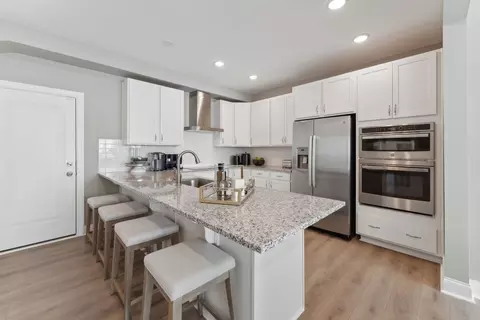 166 N White St UNIT 100, Wake Forest, NC 27587