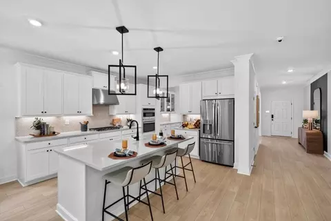 Kitchen - 1010 Nichols Farm Cir, Dacula, GA 30019 photo 6 of 6