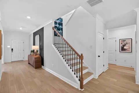 Entry Way - 1010 Nichols Farm Cir, Dacula, GA 30019 photo 2 of 3