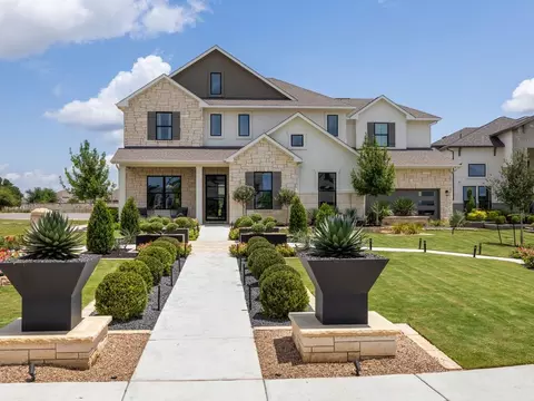 Exterior - 3305 Emerald Lake Path, Georgetown, TX 78628 photo 8 of 15