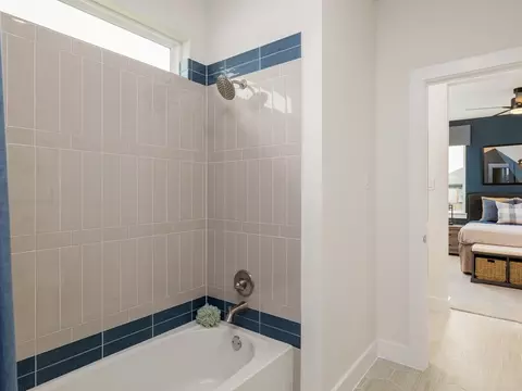 Bath - 3305 Emerald Lake Path, Georgetown, TX 78628 photo 5 of 9