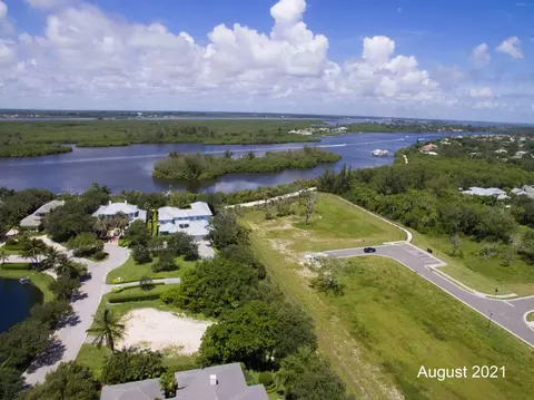 View/Area - 103 Strand Dr, Vero Beach, FL 32963 photo 48 of 75