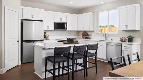 Kitchen - 1425 Founders Point Dr, Modesto, CA 95356 photo 2 of 2