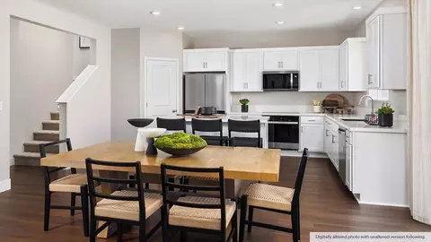 Dining - 1425 Founders Point Dr, Modesto, CA 95356 photo 2 of 3