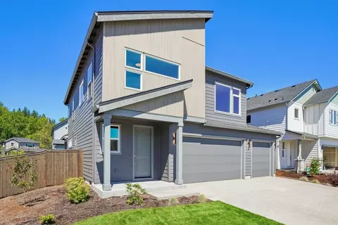 2131 Statesman Dr, Woodland, WA 98674