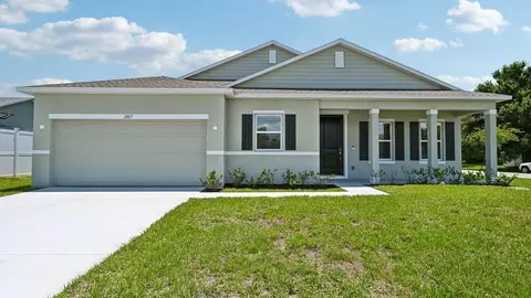 2017 SE Parrot St, Port St Lucie, FL 34983