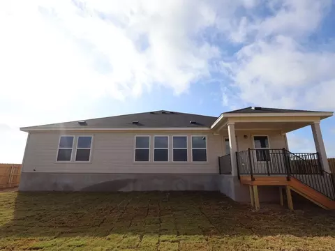 Exterior - 12500 Setting Peak Ln, Buda, TX 78610 photo 5 of 6