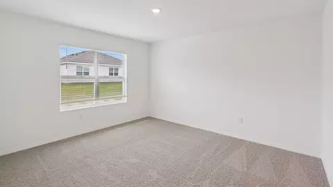 Bedroom - 5530 Savona Dr, Sebring, FL 33872 photo 4 of 7