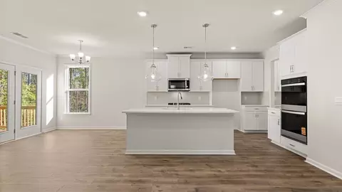 Kitchen - 610 Edgar St, Hampton, GA 30228 photo 3 of 6