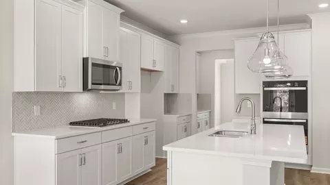 Kitchen - 610 Edgar St, Hampton, GA 30228 photo 2 of 6