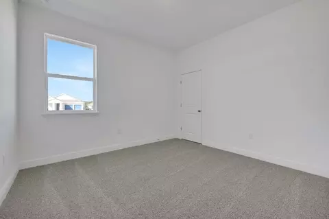Bedroom - 4500 Firefly Ln, Saint Cloud, FL 34772 photo 8 of 11