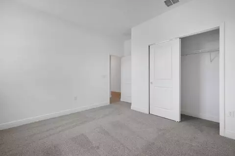 Bedroom - 4500 Firefly Ln, Saint Cloud, FL 34772 photo 4 of 11