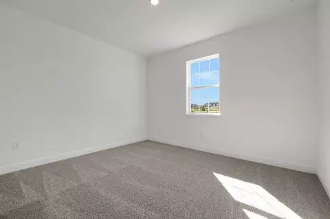 Bedroom - 4500 Firefly Ln, Saint Cloud, FL 34772 photo 5 of 11