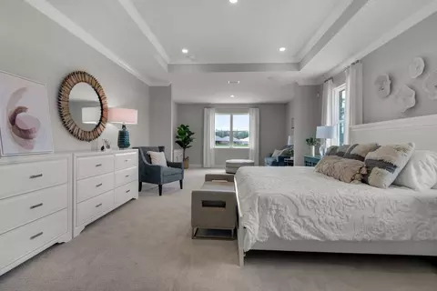 Bedroom - 5468 Colinas Verde Dr, Milton, FL 32570 photo 2 of 6