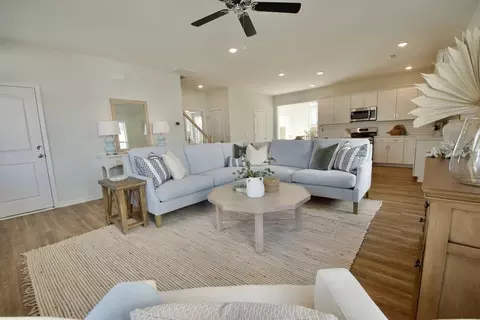 Living - Edens Lane, Hampstead, NC 28443 photo 2 of 2