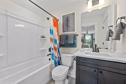 Bath - 175 Ford Meadows Dr, Garner, NC 27529 photo 4 of 6