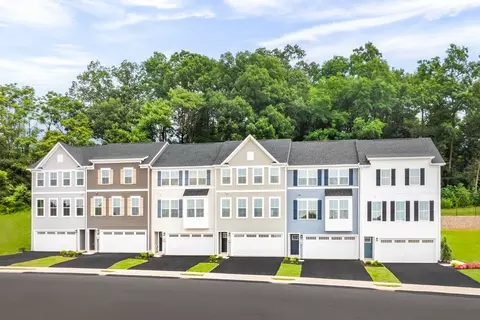 4357 Reusch Cir, New Castle, DE 19720