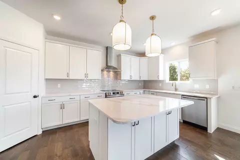 Kitchen - Smith Dr, Columbia, MO 65201 photo 1 of 3