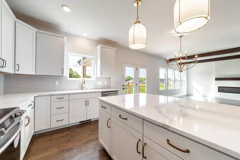 Kitchen - Smith Dr, Columbia, MO 65201 photo 2 of 3