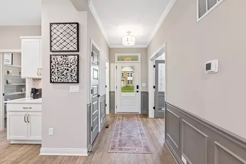Entry Way - 1322 Trailhead Pl, Harrison, OH 45030 photo 5 of 10