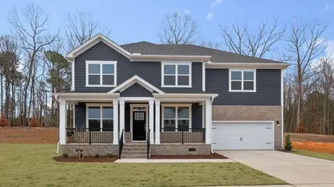 390 Delmoor Dr, Fuquay Varina, NC 27526