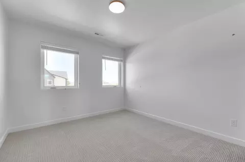 Bedroom - 3043 Clover Ct, Francis, UT 84036 photo 3 of 10