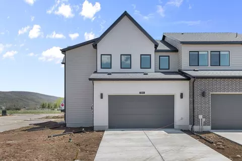 Exterior - 3043 Clover Ct, Francis, UT 84036 photo 5 of 10