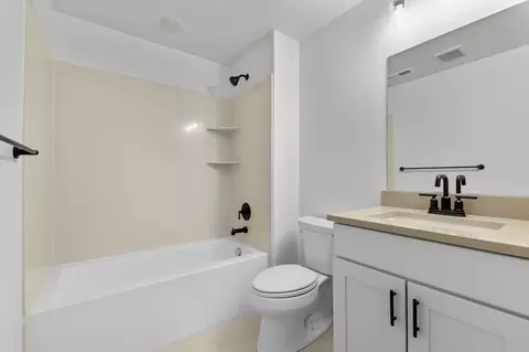 Bath - 3043 Clover Ct, Francis, UT 84036 photo 1 of 8