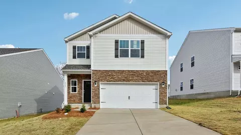 2825 Frances View Ln, Lincolnton, NC 28092