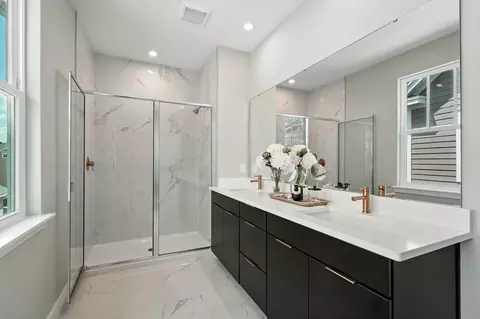 Bath - 1788 Headland Loop, Celebration, FL 34747 photo 1 of 3