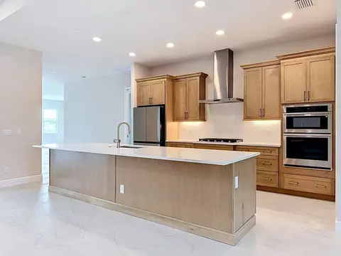 Kitchen - 12418 Stonegate Trl, Parrish, FL 34219 photo 1 of 3