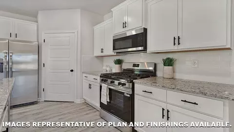 Entry Way - 40781 Cara Mae St, Slidell, LA 70461 photo 3 of 4