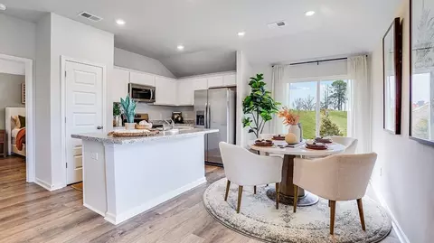 Dining - Claud Rd/overcup Dr, Eclectic, AL 36024 photo 1 of 3