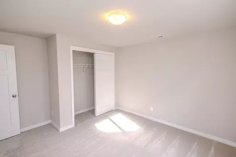 Bedroom - Fairfield Dr, Ankeny, IA 50023 photo 4 of 4