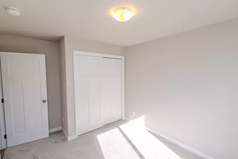 Bedroom - Fairfield Dr, Ankeny, IA 50023 photo 2 of 4