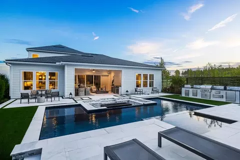 Exterior - 78 Bismarck Palm Rd, Saint Augustine, FL 32092 photo 3 of 4