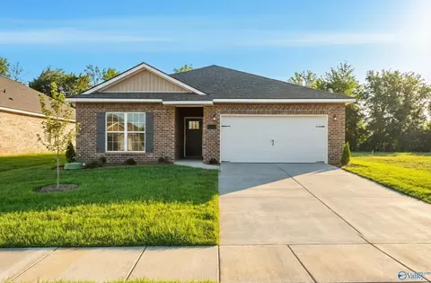 228 Jerrie Lynn Blvd, Meridianville, AL 35759