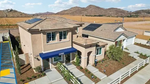 Exterior - 31136 Maple Bark Dr, Winchester, CA 92596 photo 5 of 5