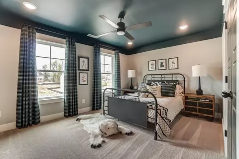Bedroom - 215 Silk Oak Dr, Moncks Corner, SC 29461 photo 8 of 15
