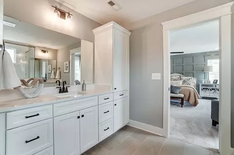 Bath - 215 Silk Oak Dr, Moncks Corner, SC 29461 photo 5 of 11